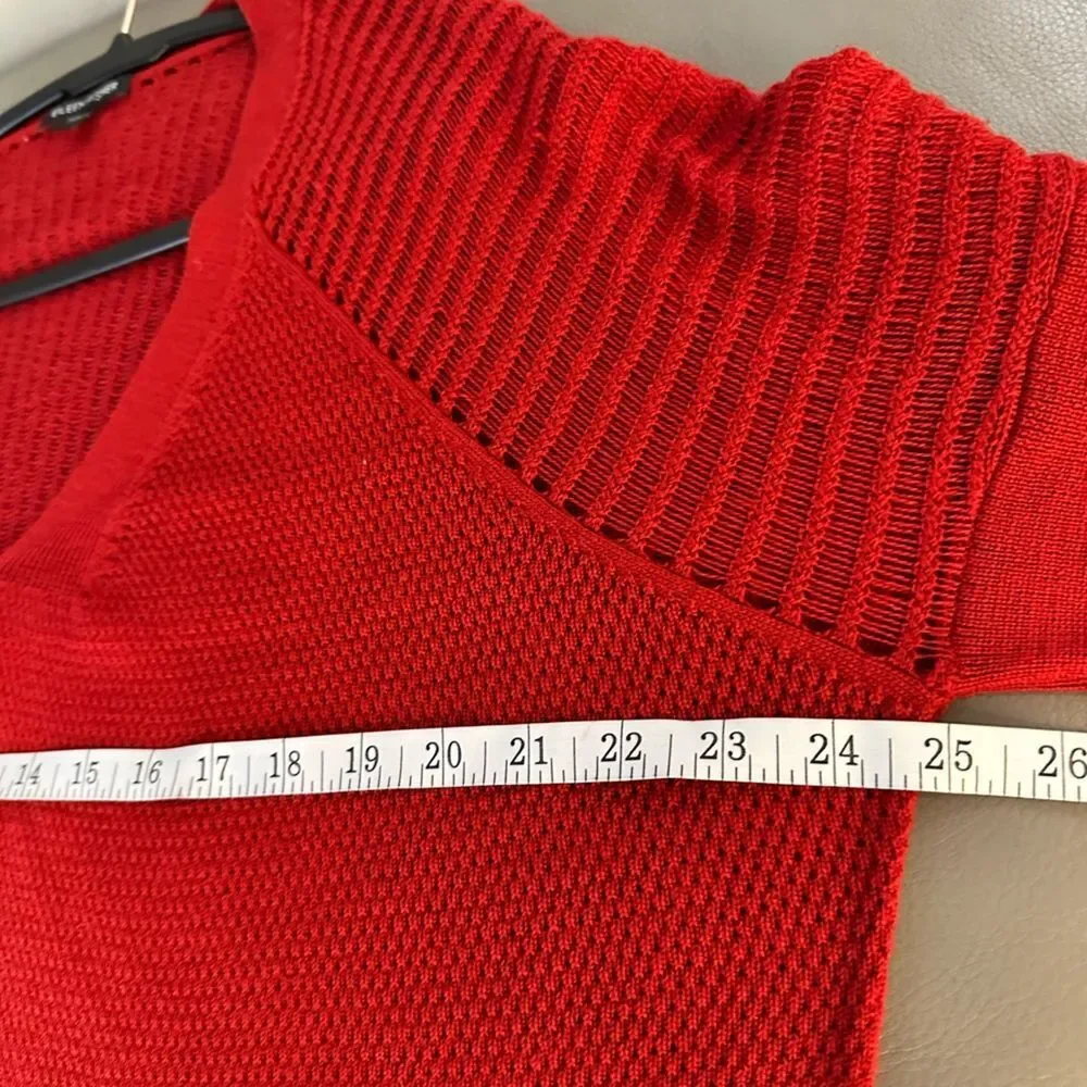Eileen Fisher V Neck pullover‎